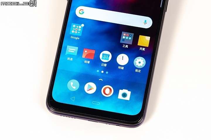 realme 3小試 平價機打電量不稀奇、看點在超級夜景！