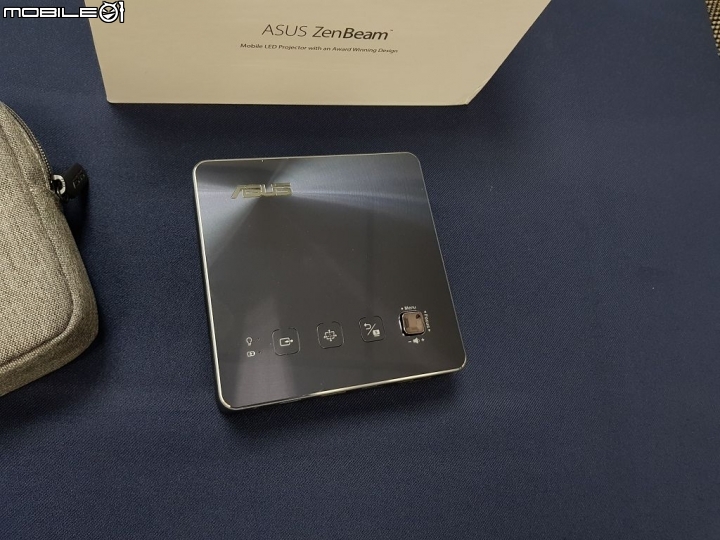 實現夢想的ASUS Zenbeam S2掌上型無線投影機
