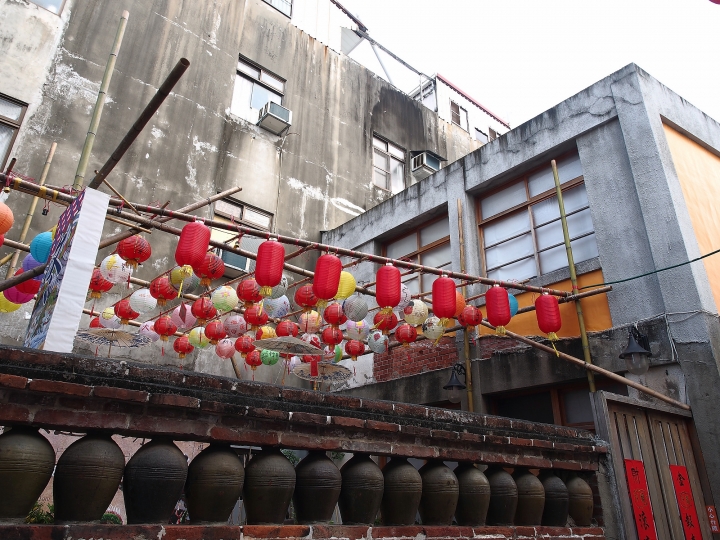 雲林 北港 暗街仔、甕牆、蕃簽市 — 走訪北港第一老街
