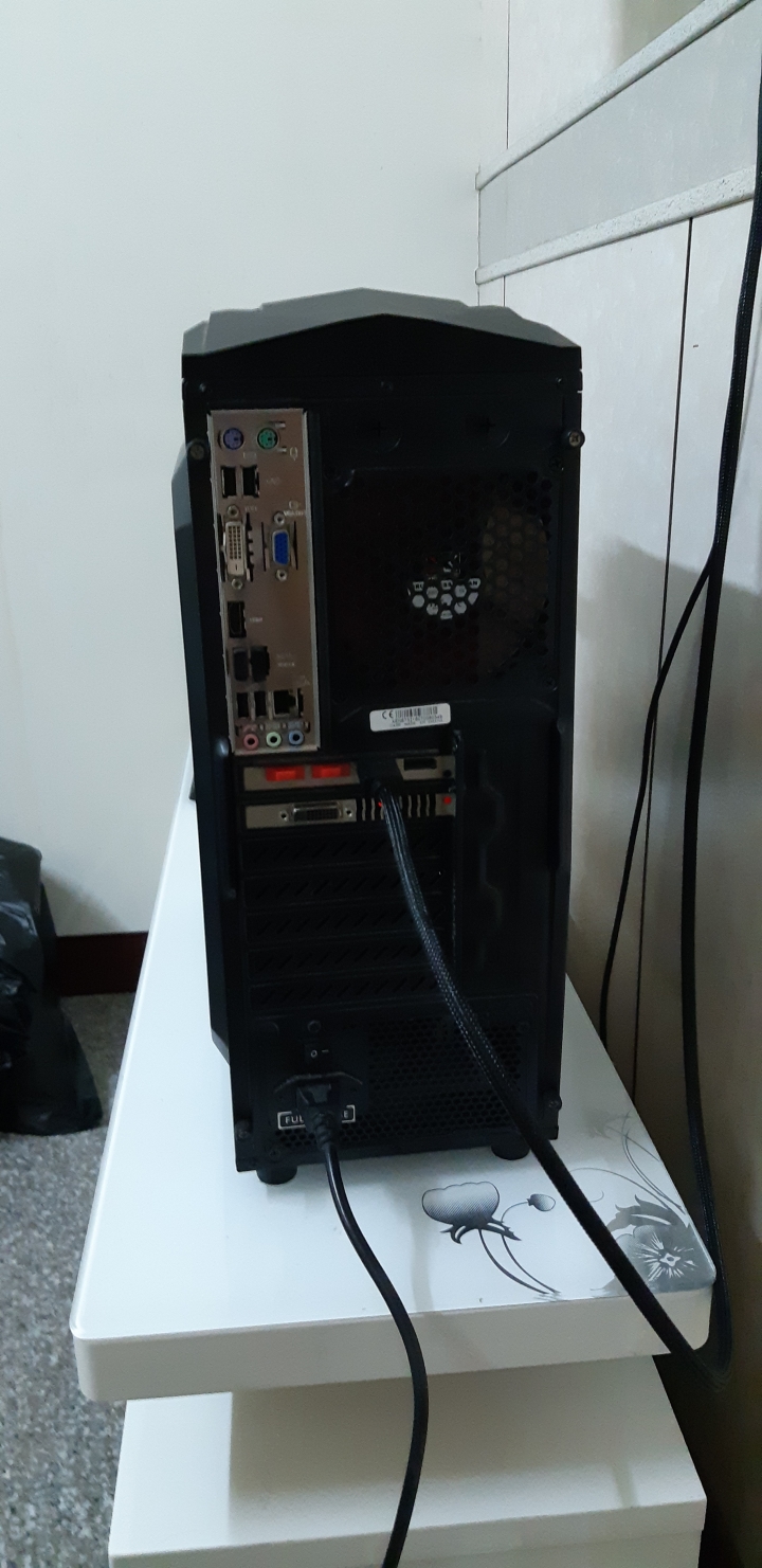 組了台新電腦 請教舊電腦殘值 謝謝