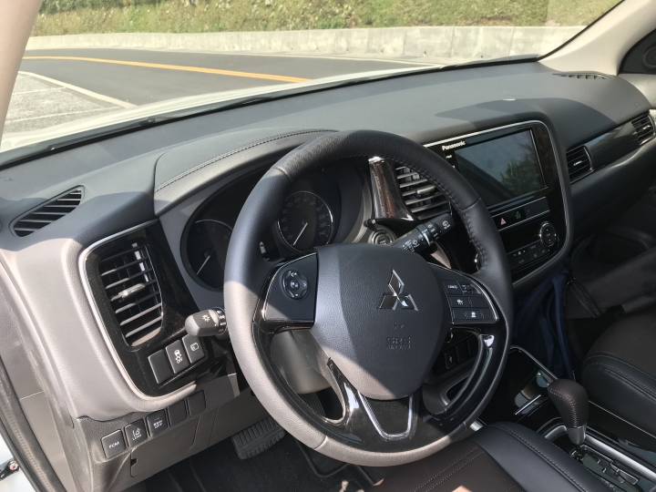 理性與感性之Outlander與RAV4試駕大對決