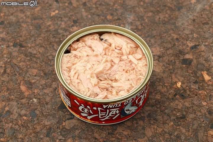 【小惡魔盲試評比】傳說中的鮪魚罐頭集評來啦！海底雞、鮪魚片大口吃吃看