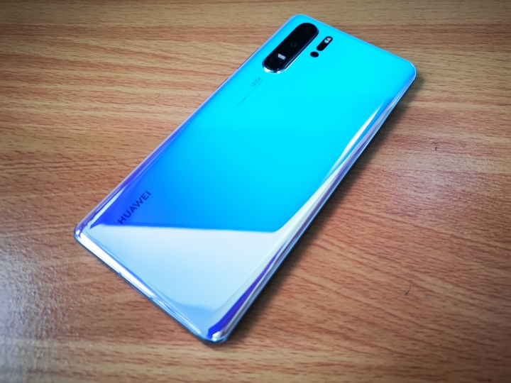 陸版 P30 Pro 8+256g 天空之鏡 微開箱