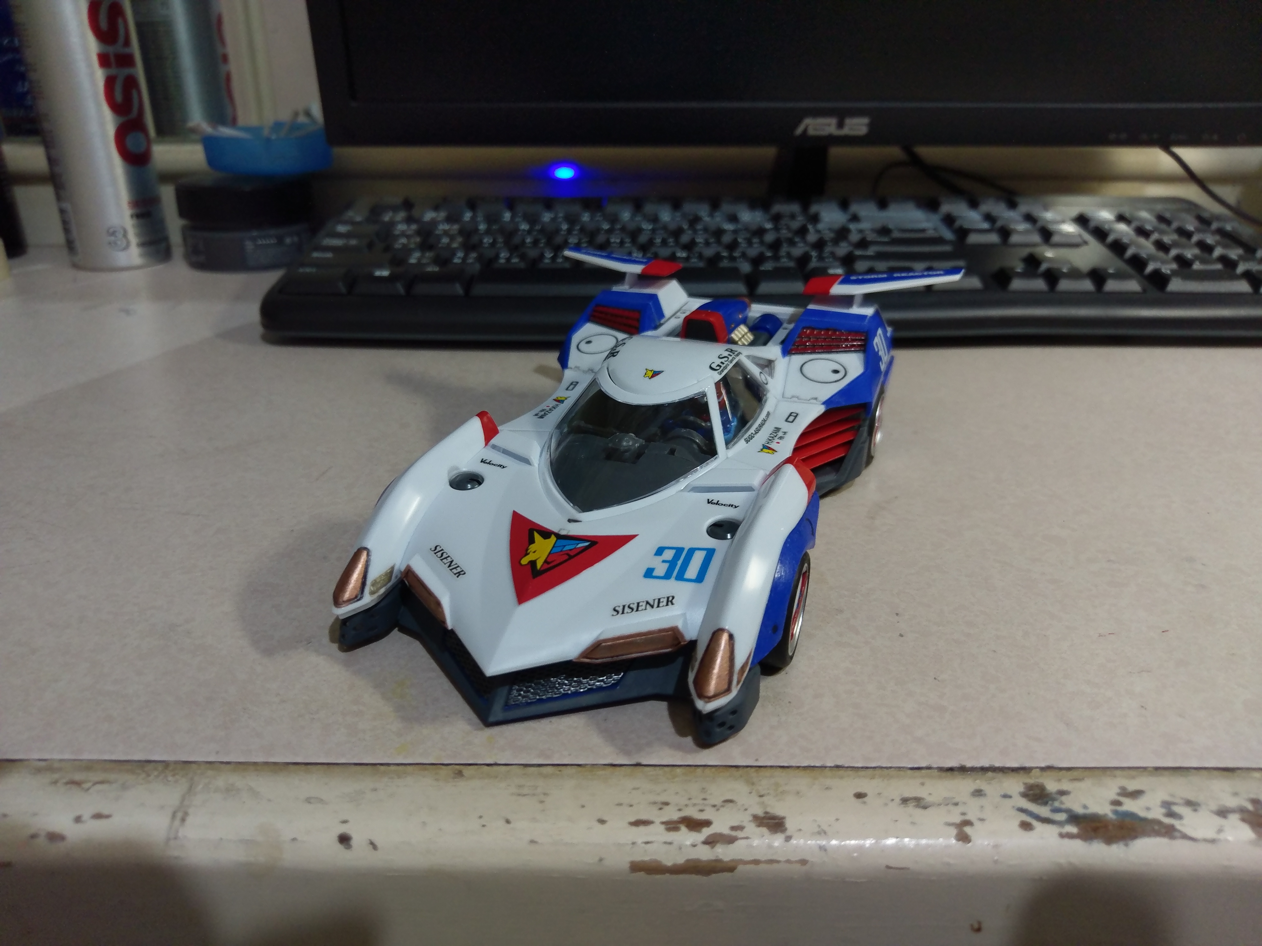 青島閃電霹靂車GSX阿斯拉模型分享