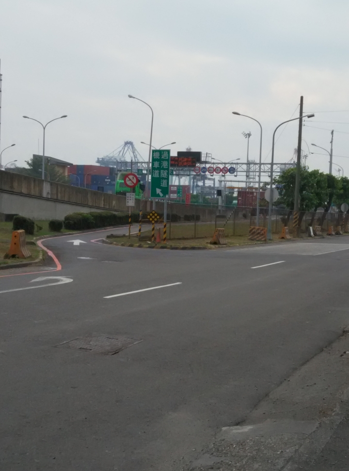 2019年寒假一個中年大叔和一個小鮮肉的環島七極點之旅~中