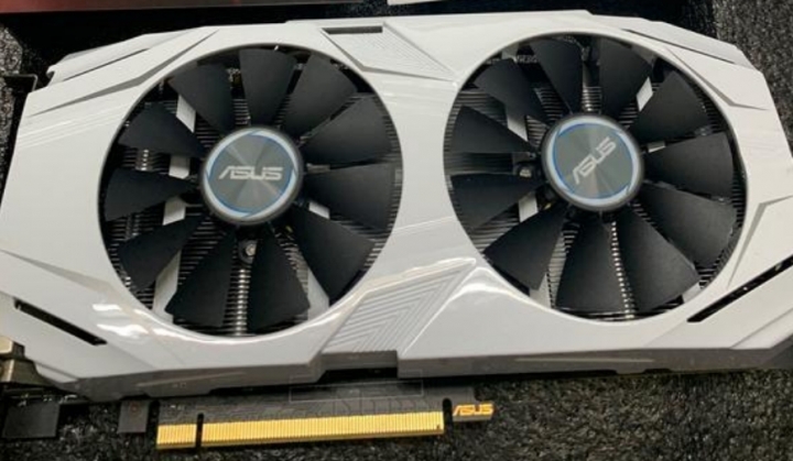 買了張 ASUS GeForce GTX 1070 O8G 二手顯示卡 數值怪怪的