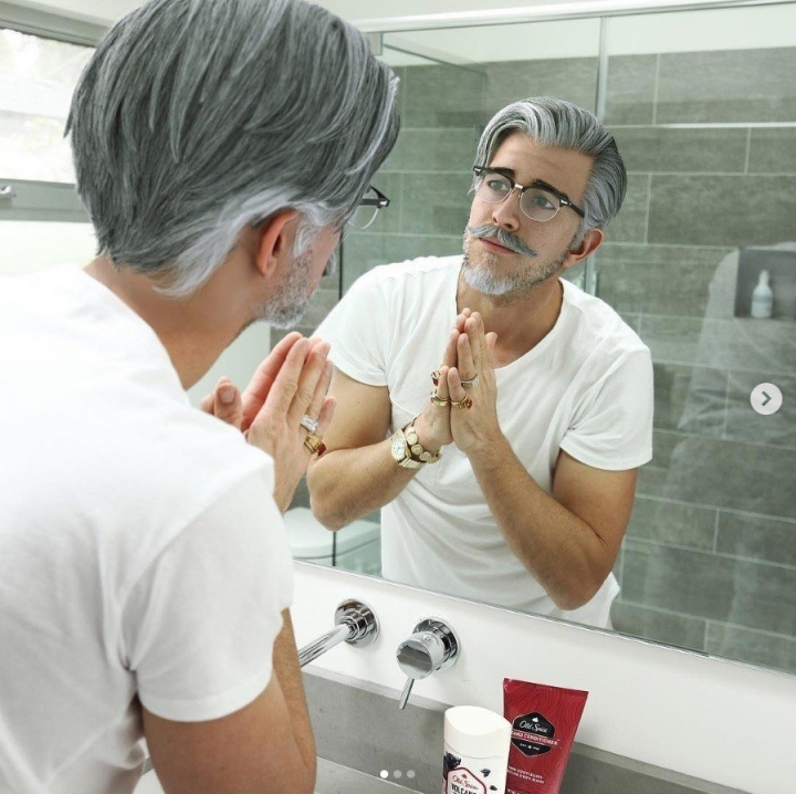 肯德基爺爺改變形象 「桑德斯上校」露出超殺腹肌