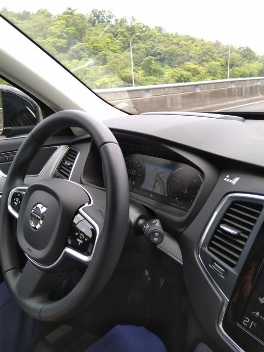 [心得] BMW X5 vs XC90實車比較