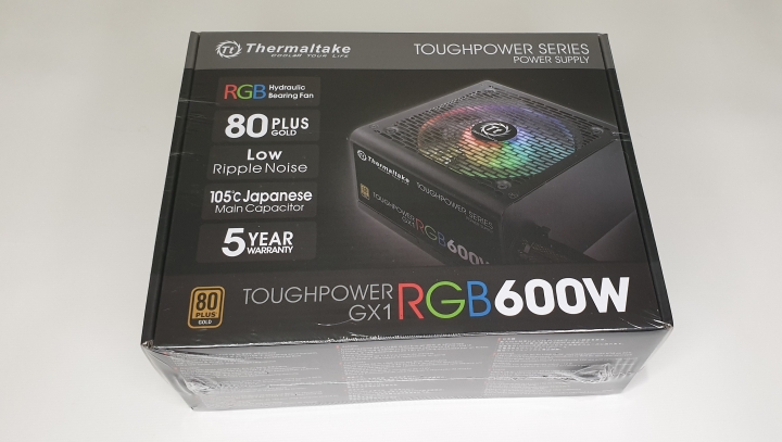 [開箱] 台式燈光美學 Thermaltake Toughpower GX1 RGB 600W 金牌電源供應器 By 沁凱