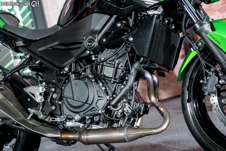 【採訪】再登場兩款新車!Kawasaki 台崎重車 W800 Café、Z400 與 Z900RS Café、ZX-6R 636 澎湖正式發表!