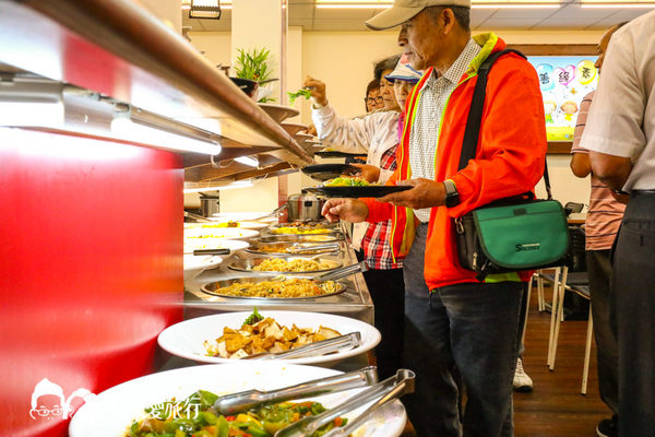 【礁溪蔬食】結善緣素食坊｜高CP值吃到飽！嚴選蔬食必吃炸地瓜和麻辣臭豆腐