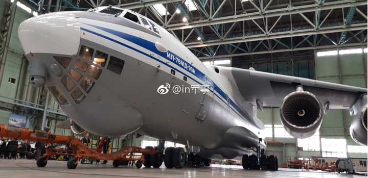 俄羅斯首架全新生產的伊爾76MD運輸機交付