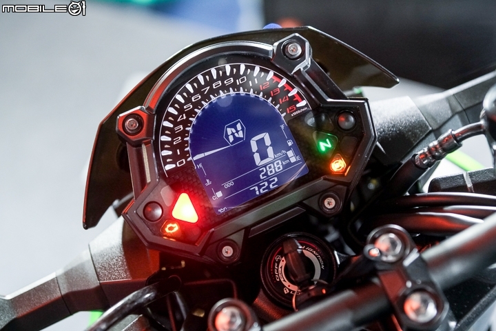 【採訪】再登場兩款新車!Kawasaki 台崎重車 W800 Café、Z400 與 Z900RS Café、ZX-6R 636 澎湖正式發表!