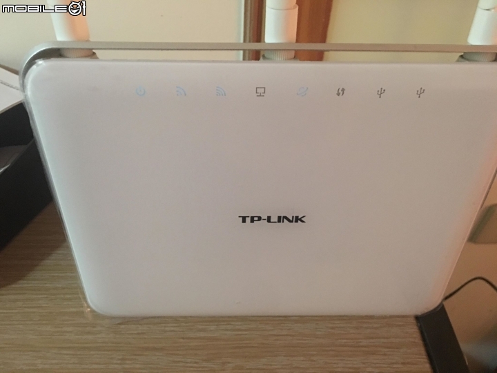 TP-LINK Archer C9 面板燈號求助