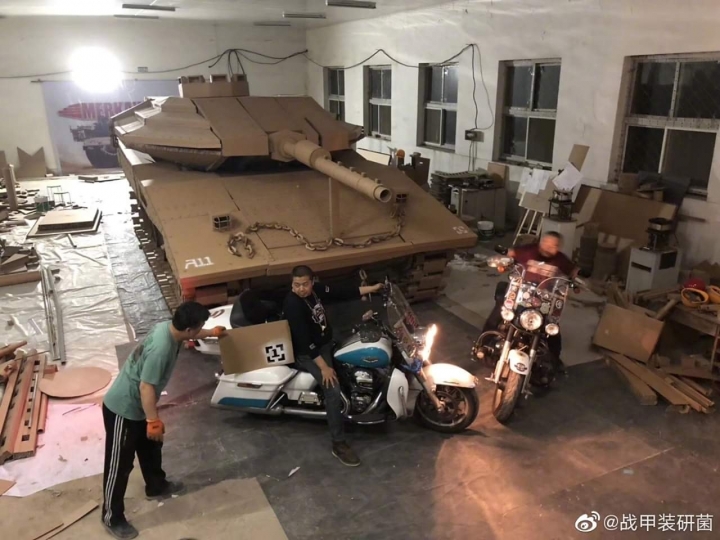 帥～大陸軍迷用紙板自製以色列梅卡瓦主戰坦克