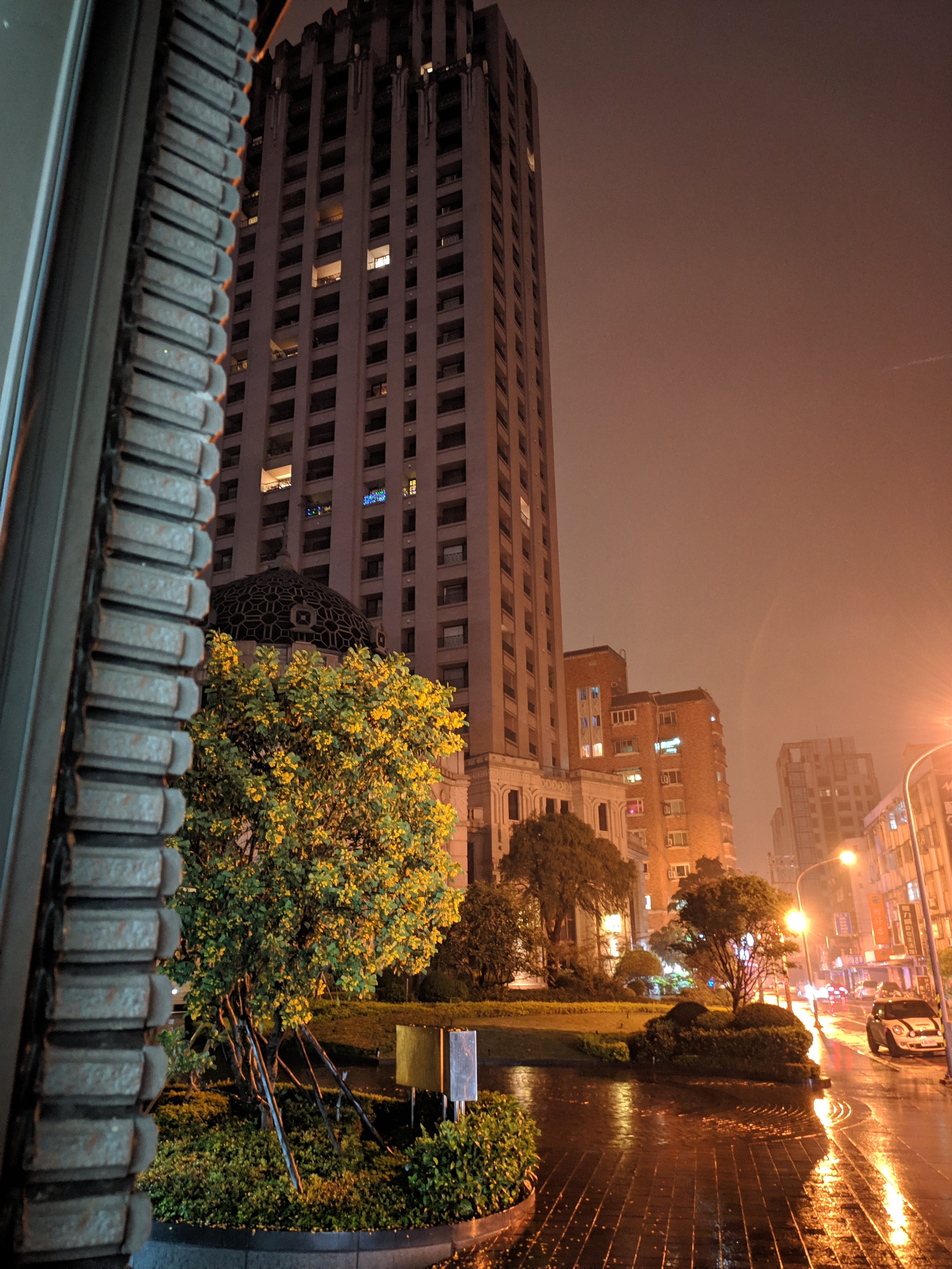 小米9 內建夜景模式 與 谷哥相機夜景模式對比