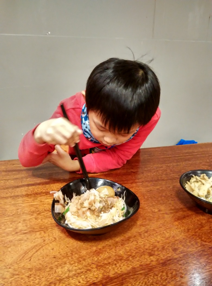 2019年寒假一個中年大叔和一個小鮮肉的環島七極點之旅~中