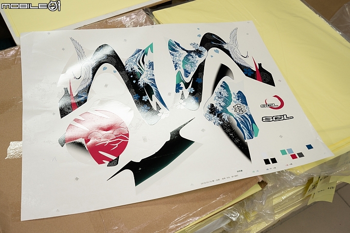 破解對國產帽的迷思！SOL HELMETS 安全帽撞擊測試實驗室、生產線參訪