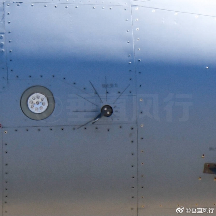 殲10B TVC的機動能力