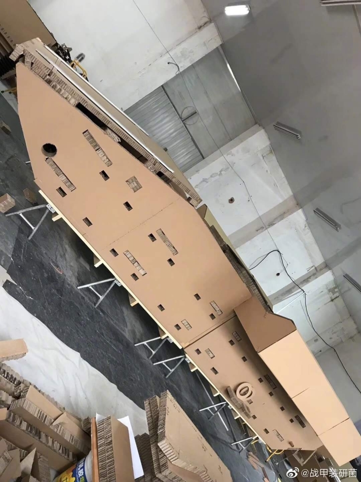 帥～大陸軍迷用紙板自製以色列梅卡瓦主戰坦克