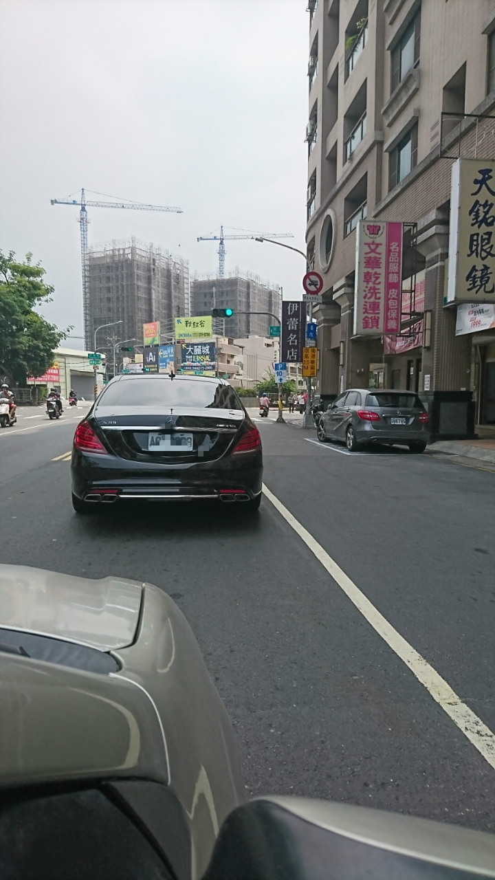 12缸猛獸－S65 AMG