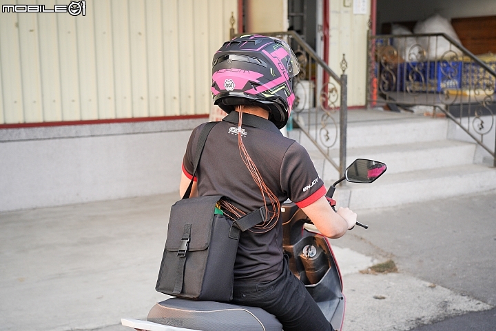 破解對國產帽的迷思！SOL HELMETS 安全帽撞擊測試實驗室、生產線參訪