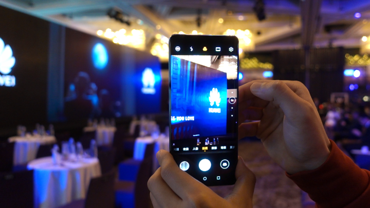 HUAWEI P30、P30 Pro 發表會動手玩