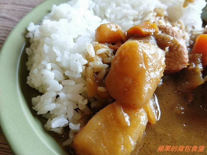 [食記] 新竹東區- 牛室炙燒牛排BEEFHOUSE 披薩吃到飽 牛排海鮮應有盡有 自助吧生菜超新鮮 親子聚餐的好去處 新竹美食