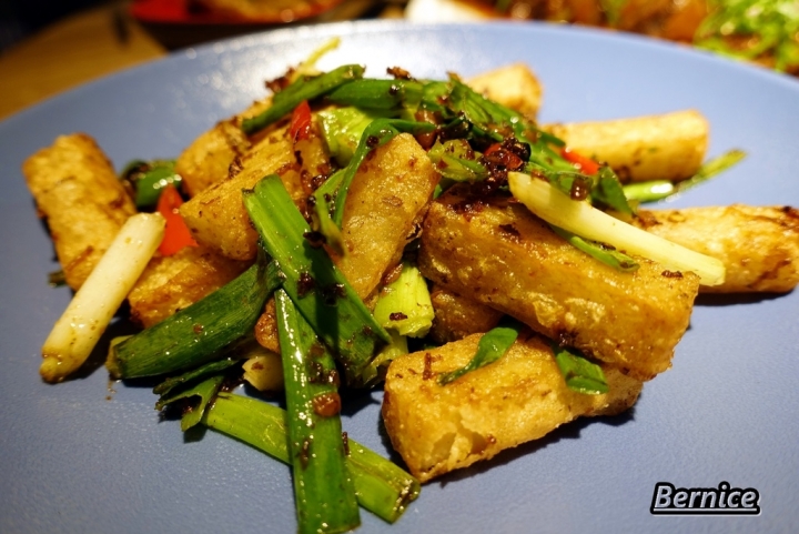 台北東區美食-享鴨-烤鴨與中華料理/王品集團新品牌(捷運忠孝復興站)(捷運校敦化站)