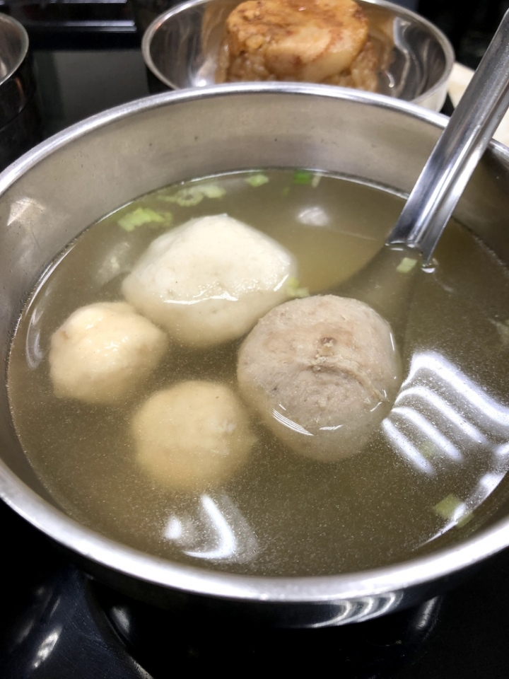 ＝台北美食＝『大橋頭老牌筒仔米糕 重慶店』／ 大橋頭必吃人氣老店 開新分店拉！