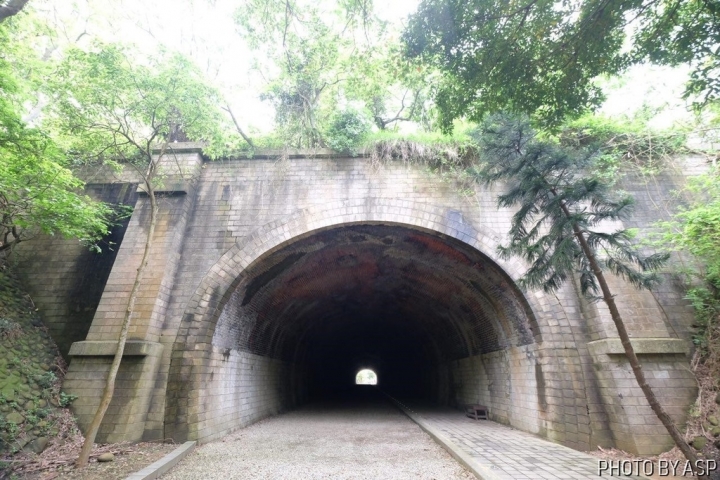 苗栗竹南彈孔下的安寧-崎頂子母隧道+崎頂車站