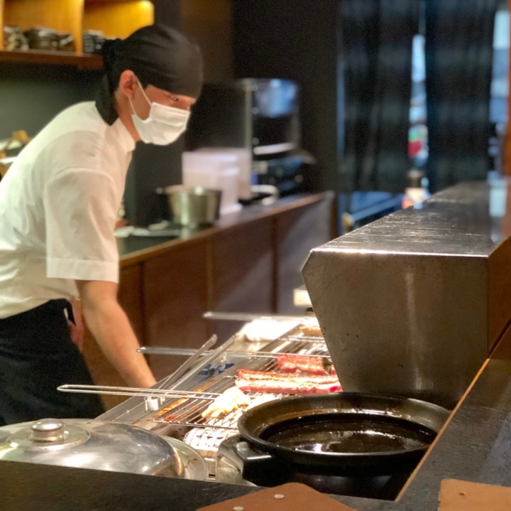 【光食料理】台中燒烤鰻魚飯的專家|居酒屋|串燒|日式料理