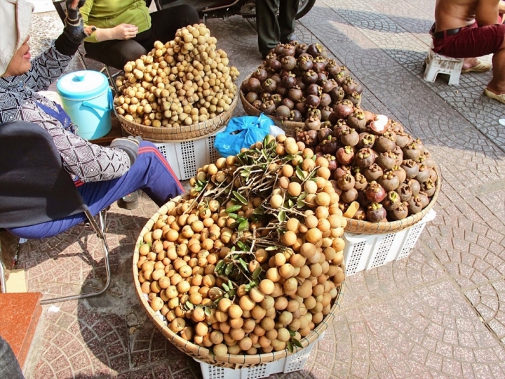 【Vietnam.走跳】胡志明週末提案(下)紅教堂.郵政總局.濱城市場.范五老街