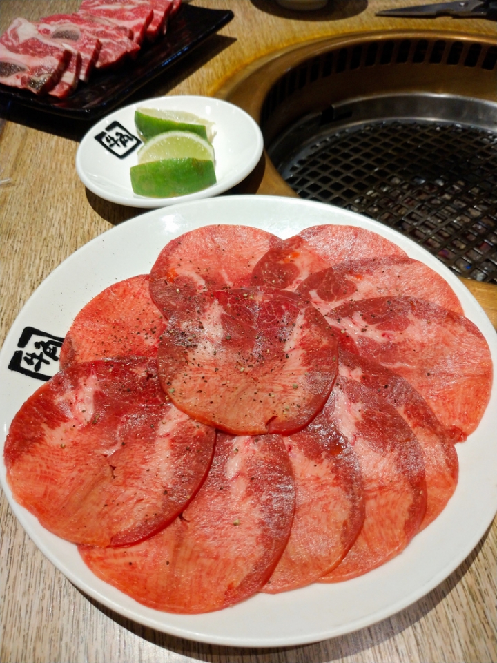 [新北板橋]牛角日本燒肉專門店(2019年度菜單)-一間店能持續精進不斷自主推陳出新且維持品質，才是讓人會想一訪再訪的原動力