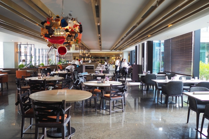 【台北信義區 | 餐廳】優雅精緻的半自助式春義饗宴&clubs;寒舍艾麗 La Farfalla義式餐廳