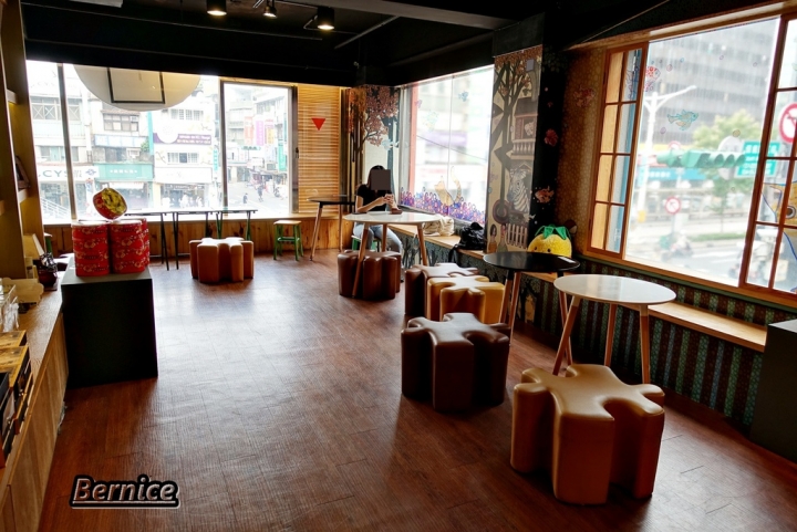 聖瑪莉(東門店)/東門186/台灣伴手禮/鳳梨酥(捷運東門站)