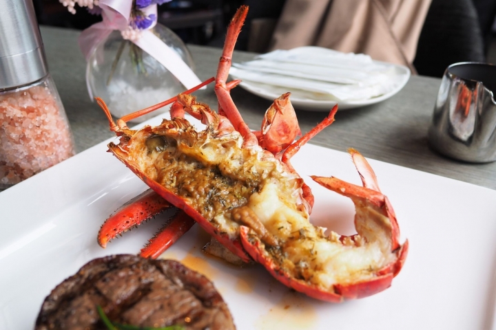 【台北信義區 | 餐廳】優雅精緻的半自助式春義饗宴&clubs;寒舍艾麗 La Farfalla義式餐廳