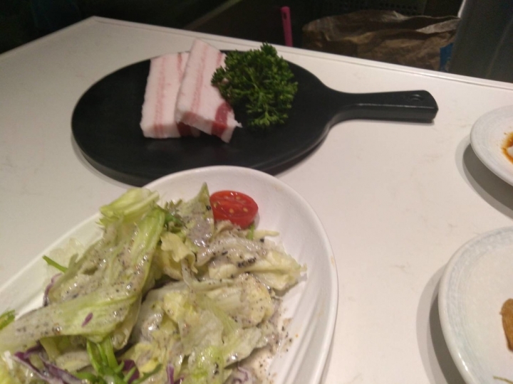 [食評]楓樹烤肉Maple tree house韓系型男帥大叔店長!帥~
