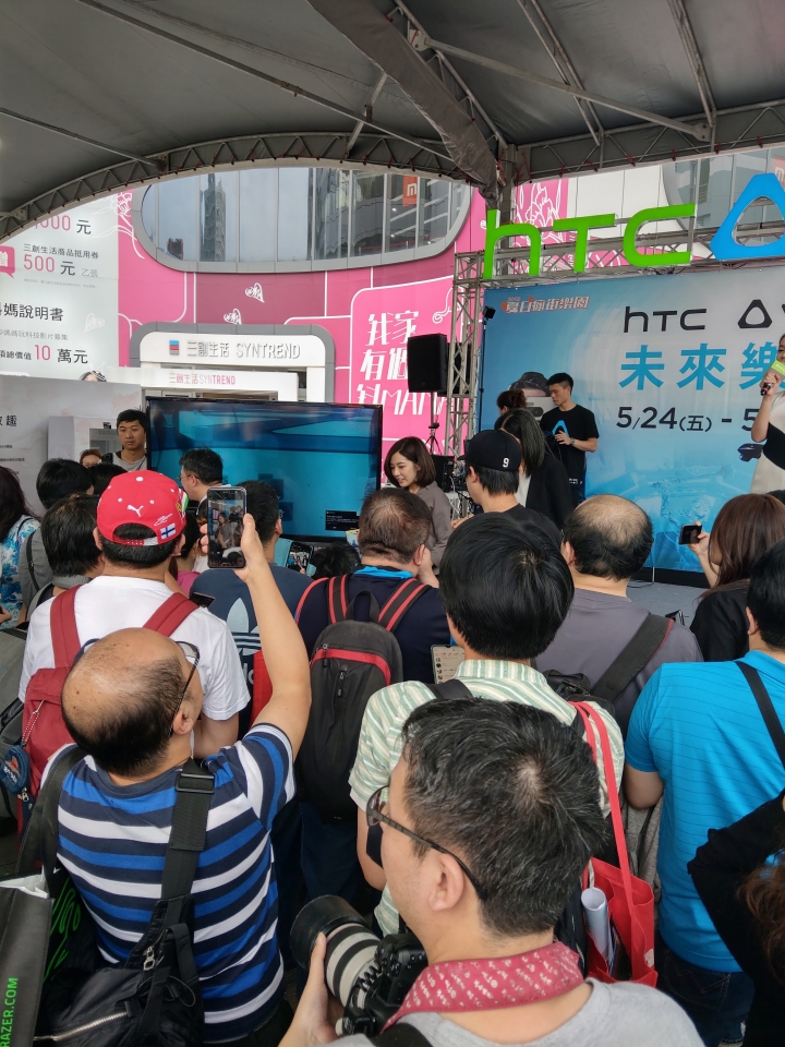 人氣這麼高～學姊就她了ＨＴＣ！！