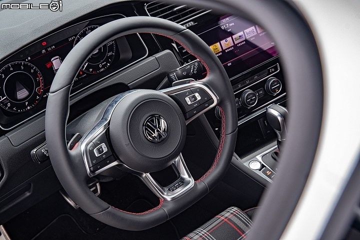 Volkswagen Golf GTI Performance Pure試駕：熱血不敗智能小鋼炮