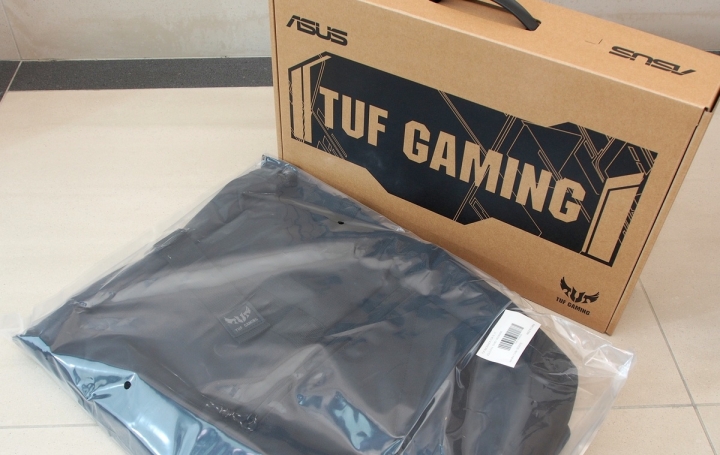 Ryzen 崛起 ASUS TUF GAMING FX505DU 電競筆電開箱