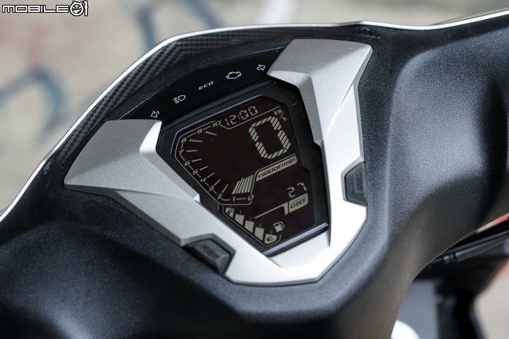 YAMAHA RS NEO v.s. GOGORO 2 Rumbler 正面對決 沒在怕的潮流大PK