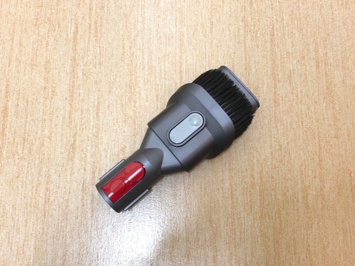 《Dyson V11™無線吸塵器》試用心得★我的居家六種場地清掃分享★