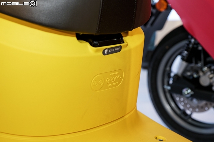 【採訪】Gogoro 3 真的來了!新想法、新材質、新科技 = 新國民代步車!