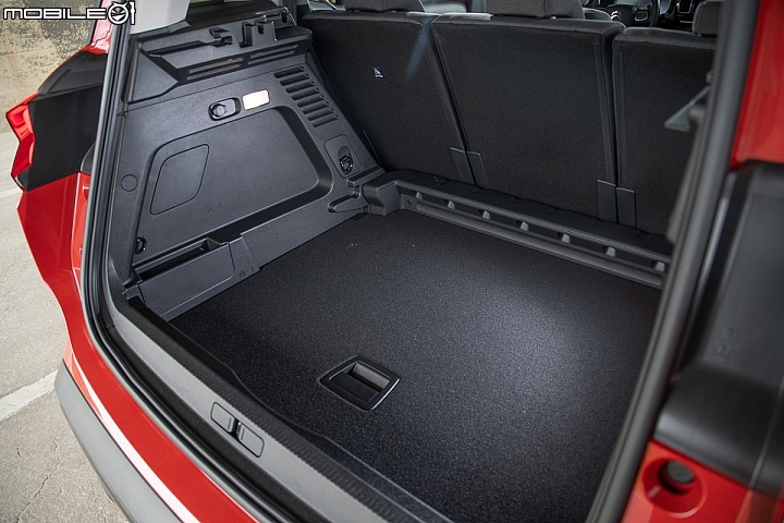 Citroen C5 Aircross國內試駕報導，藝術格局市場新星