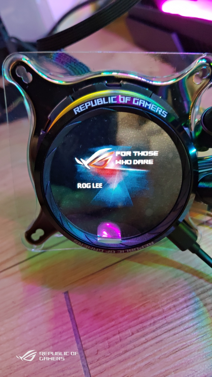 ROG RYUO 240一體式水冷（簡單開箱）
