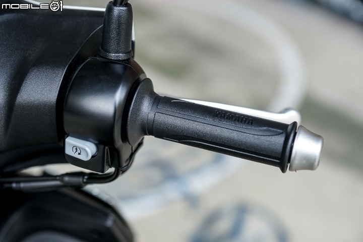 YAMAHA RS NEO v.s. GOGORO 2 Rumbler 正面對決 沒在怕的潮流大PK