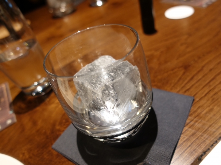 【慕赫2.81品酩會】步入會所，探索藏封已久的威士忌之謎！