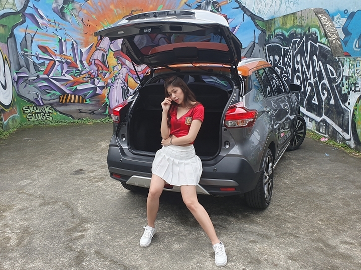 #給不容挑戰一腳！「KICKS城市任務挑戰賽」潮車配美人福利社大放送