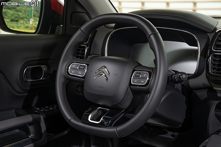 Citroen C5 Aircross國內試駕報導,藝術格局市場新星